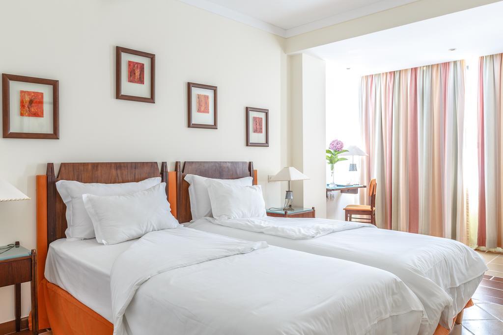 Hotel Golf Mar Maceira  Extérieur photo